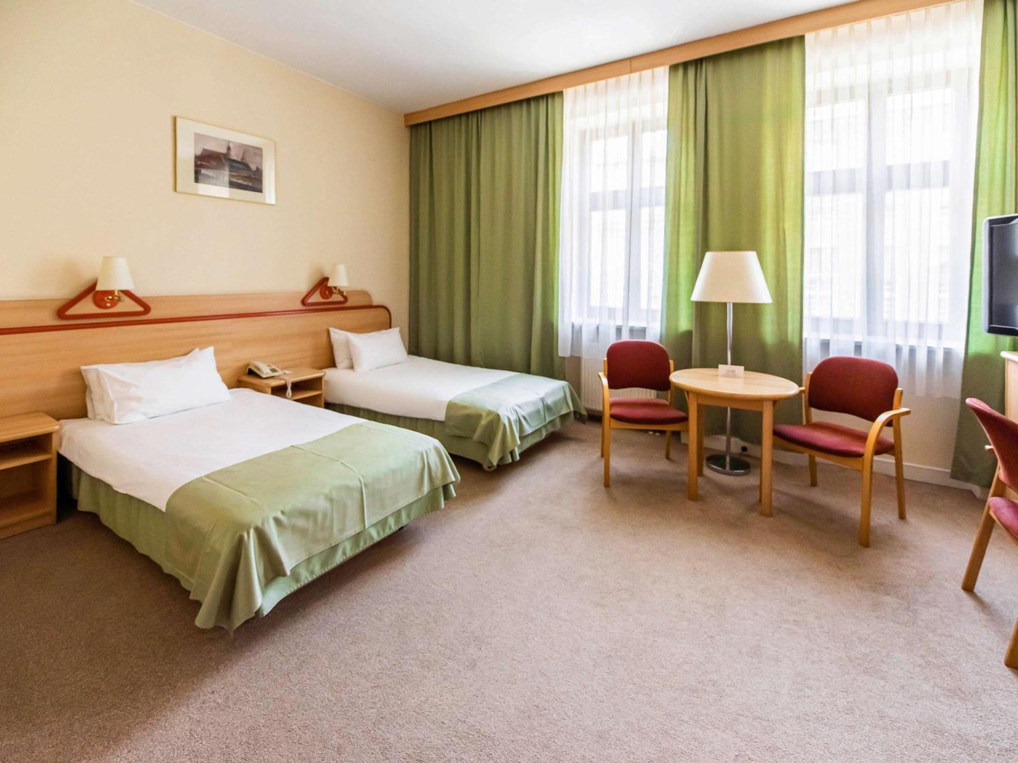 เมอร์เคียว โอโปเล Hotel ออปอเล ภายนอก รูปภาพ