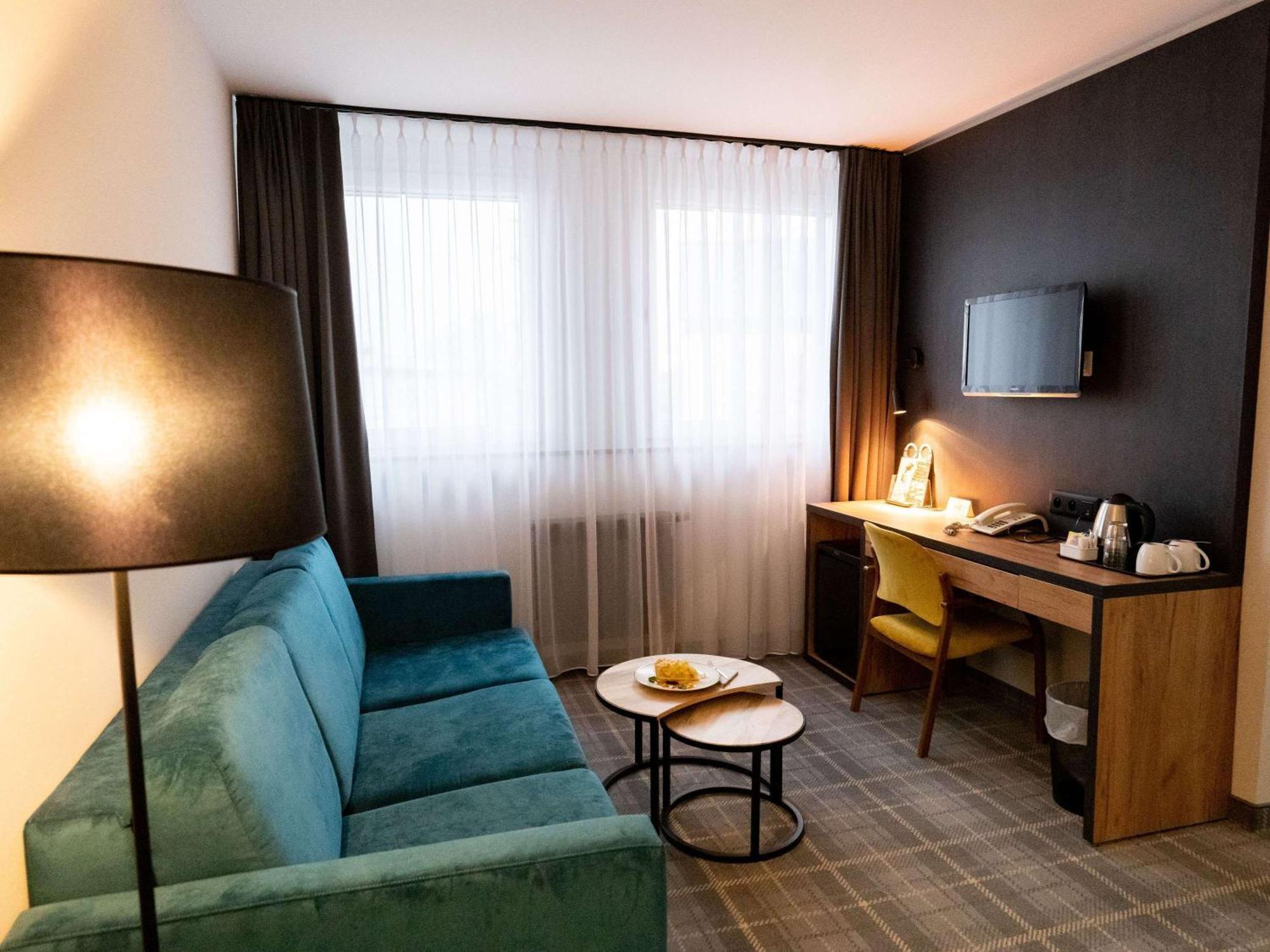 เมอร์เคียว โอโปเล Hotel ออปอเล ภายนอก รูปภาพ